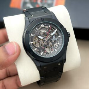 Alternative view of HUBLOT (AUTOMATIC)