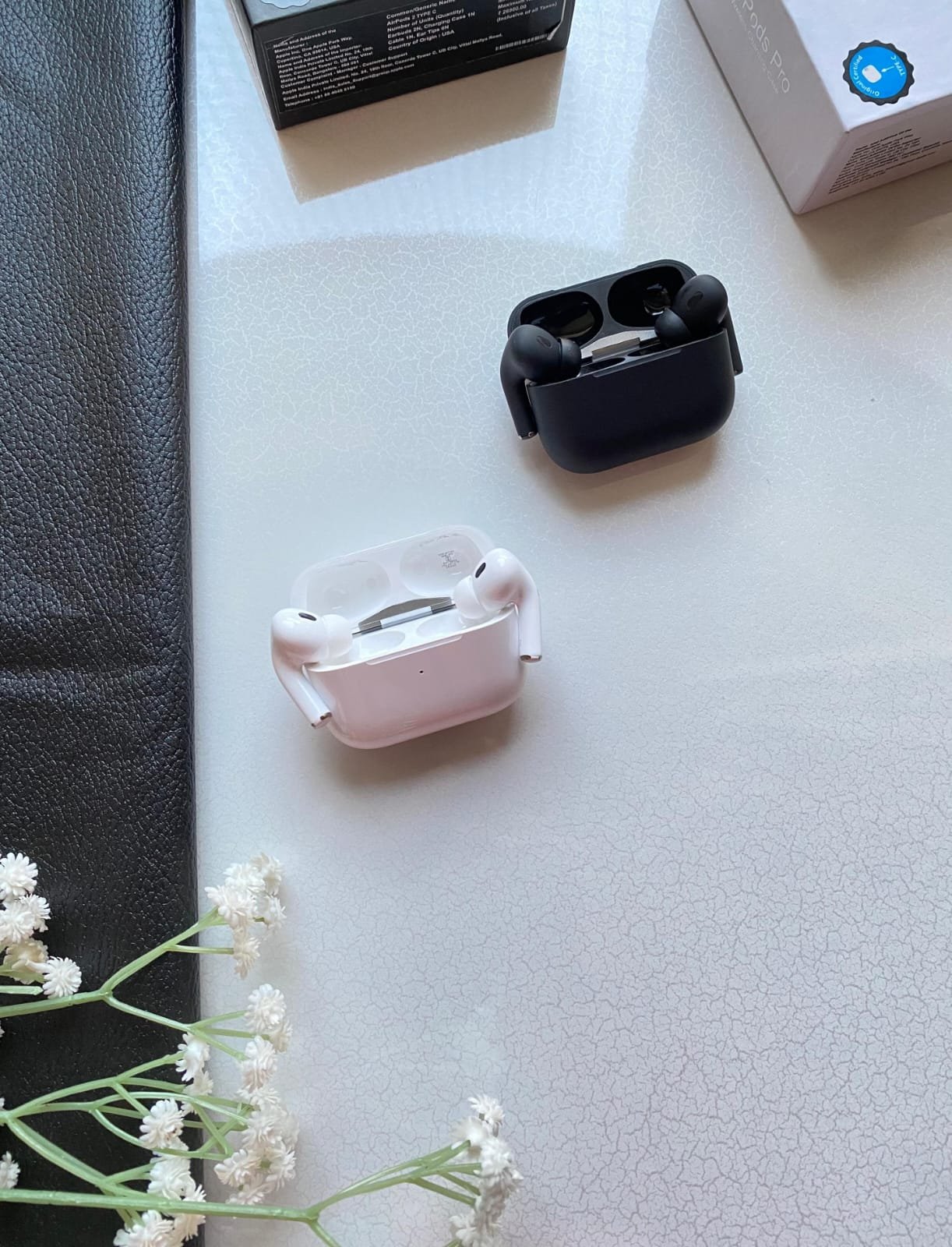 Airpod pro2 Black-White Type-c version (combo) - Image 2