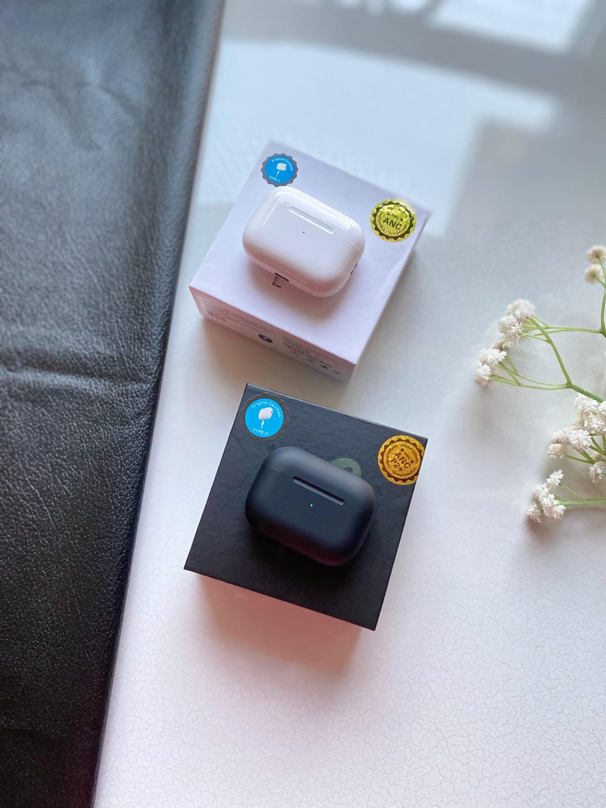 Airpod pro2 Black-White Type-c version (combo) - Image 3