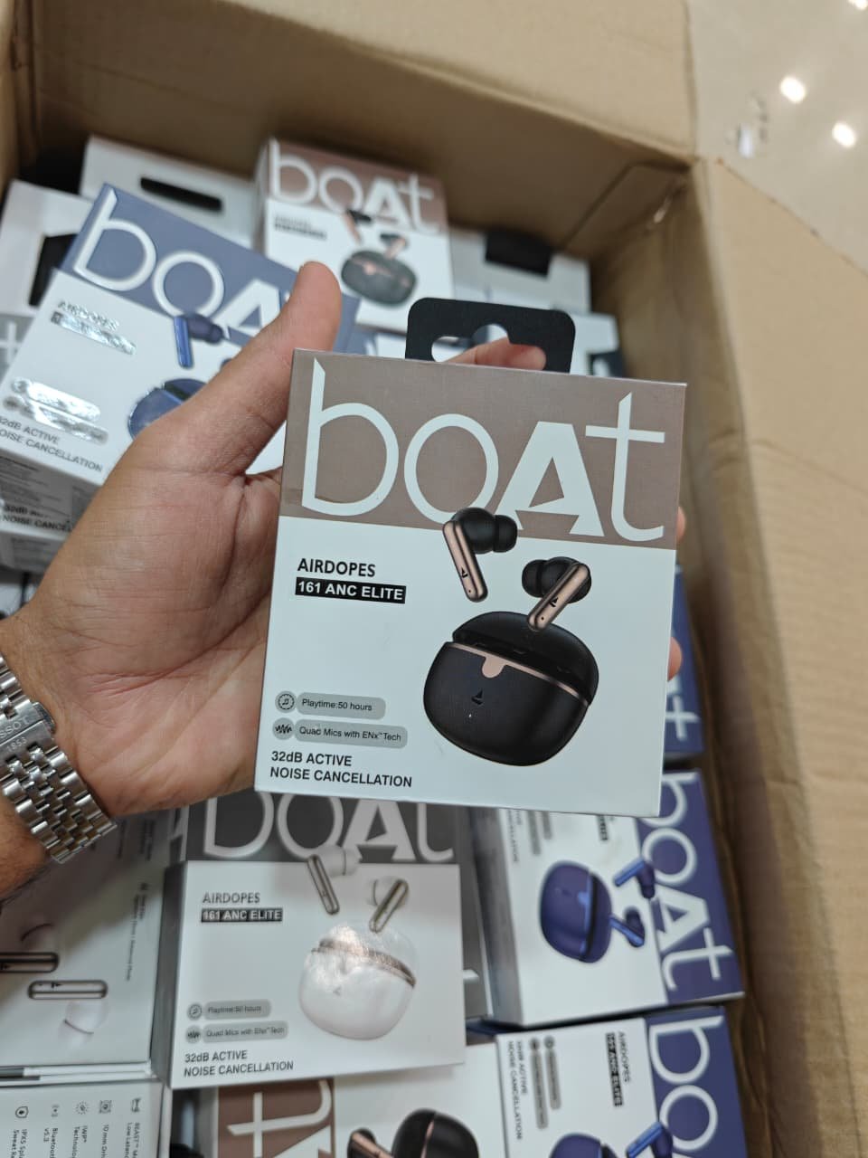 BOAT Airdopes 161 - Image 3