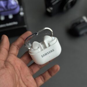 Alternative view of SAMSUNG GALAXY BUDS 3 PRO