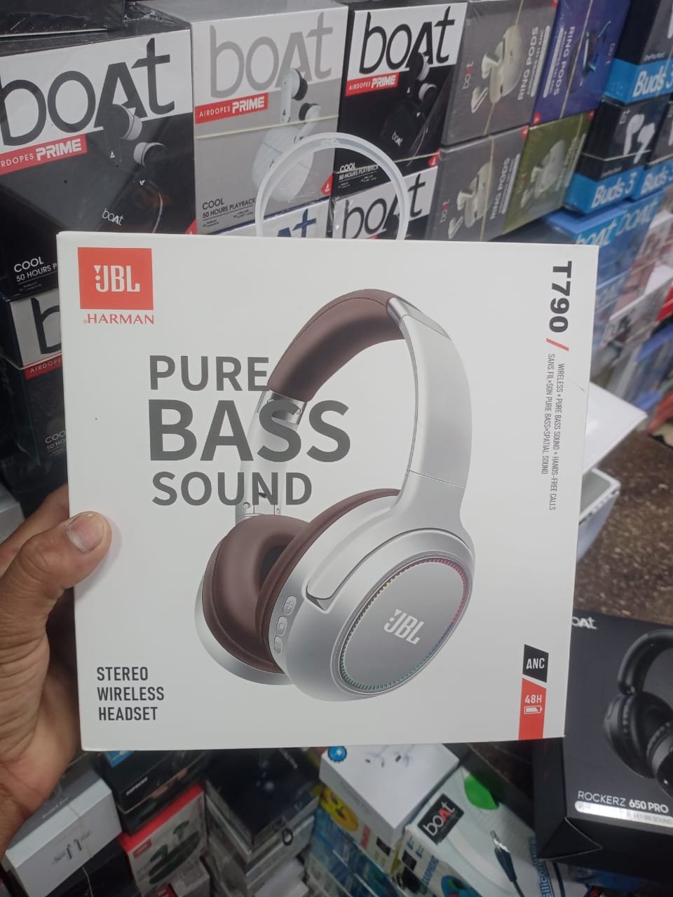 JBL T790