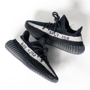 Alternative view of Adidas Yeezy 350 V2