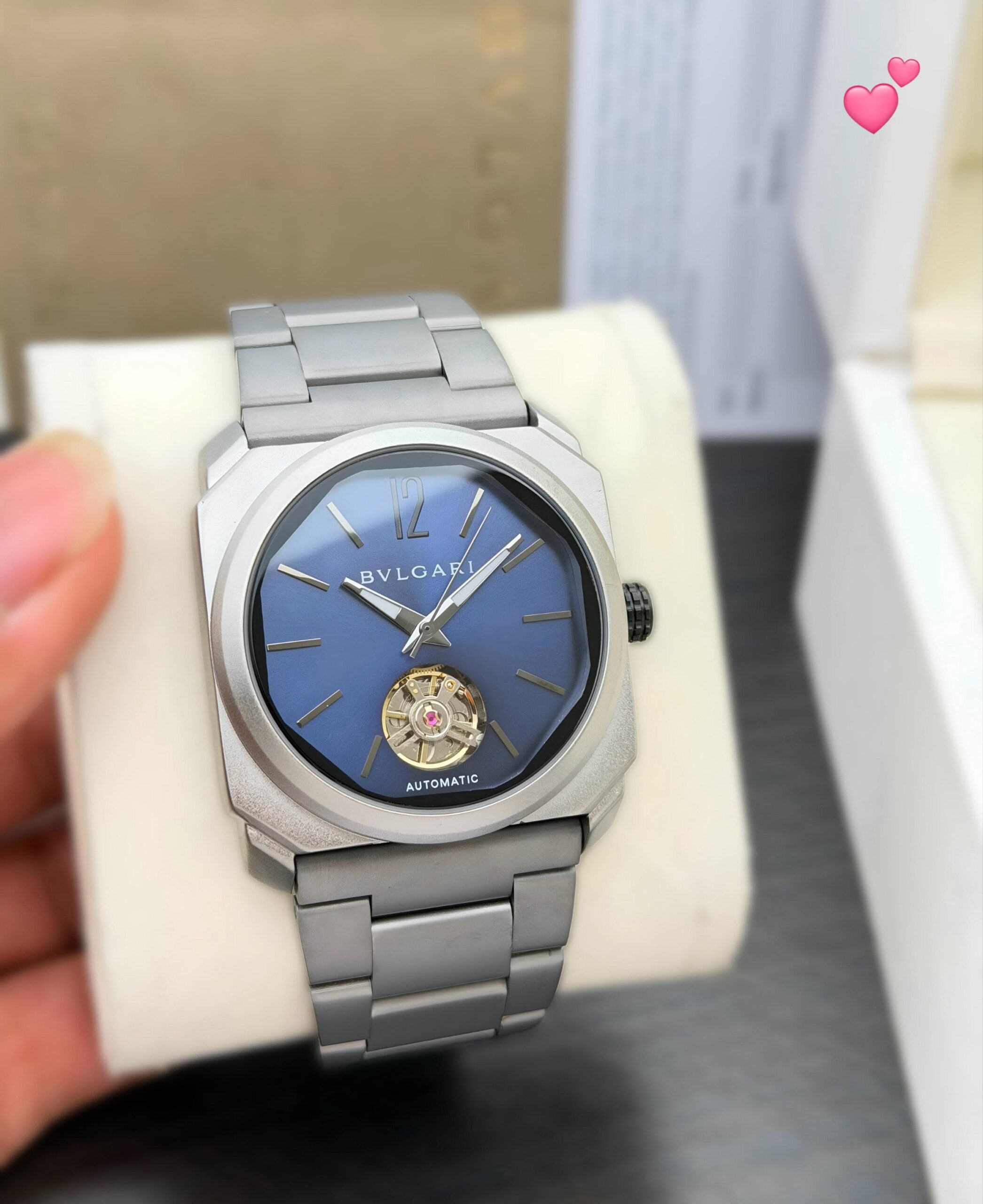 BVLGARI-Octo Roma Tourbillon (Automatic) - Image 3