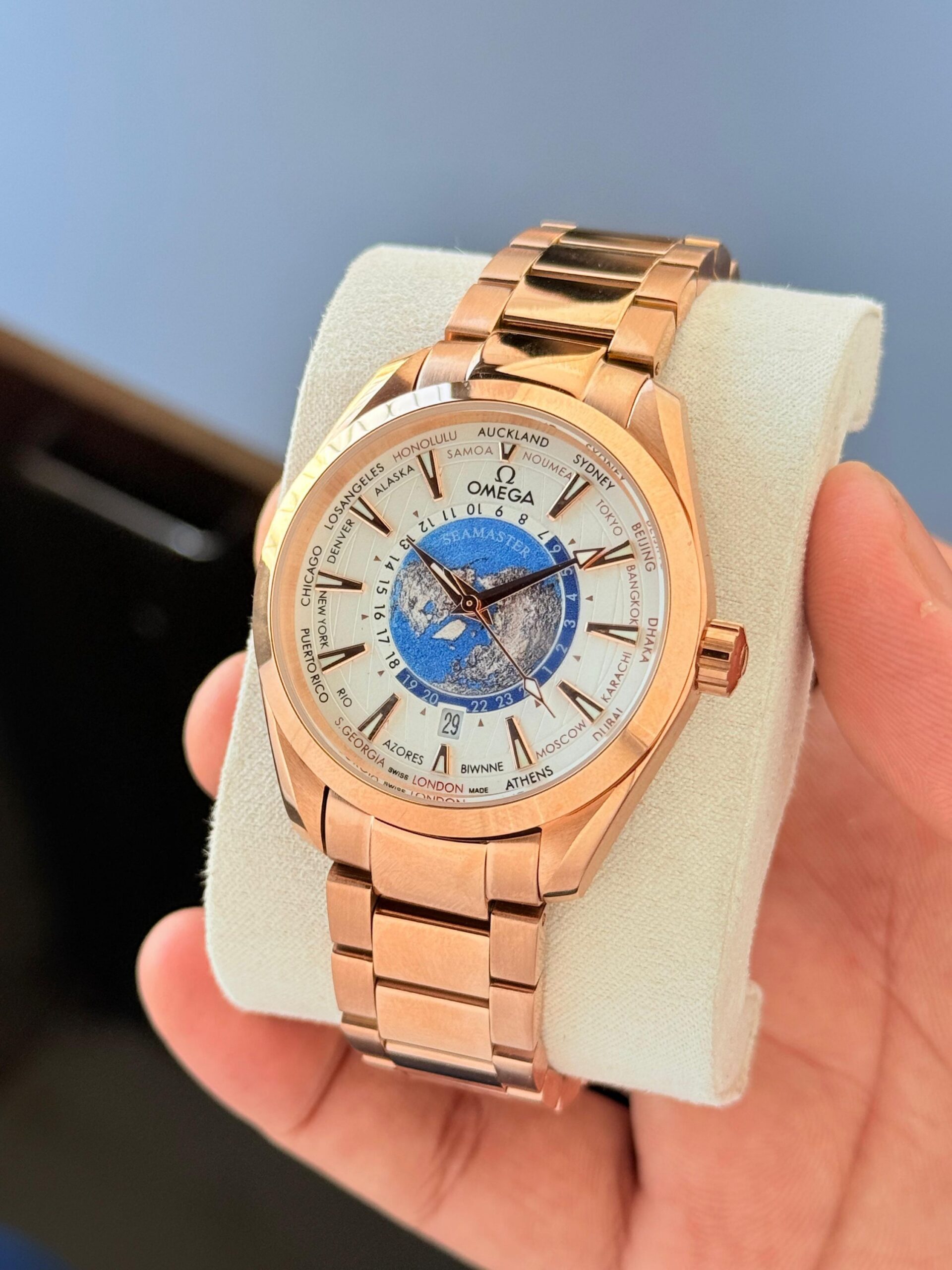 OMEGAA Aqua Terra Co-Axial Chronometer WORLDTIMER - Image 4