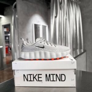 Nikee Mind 002 White Hyper Crimson