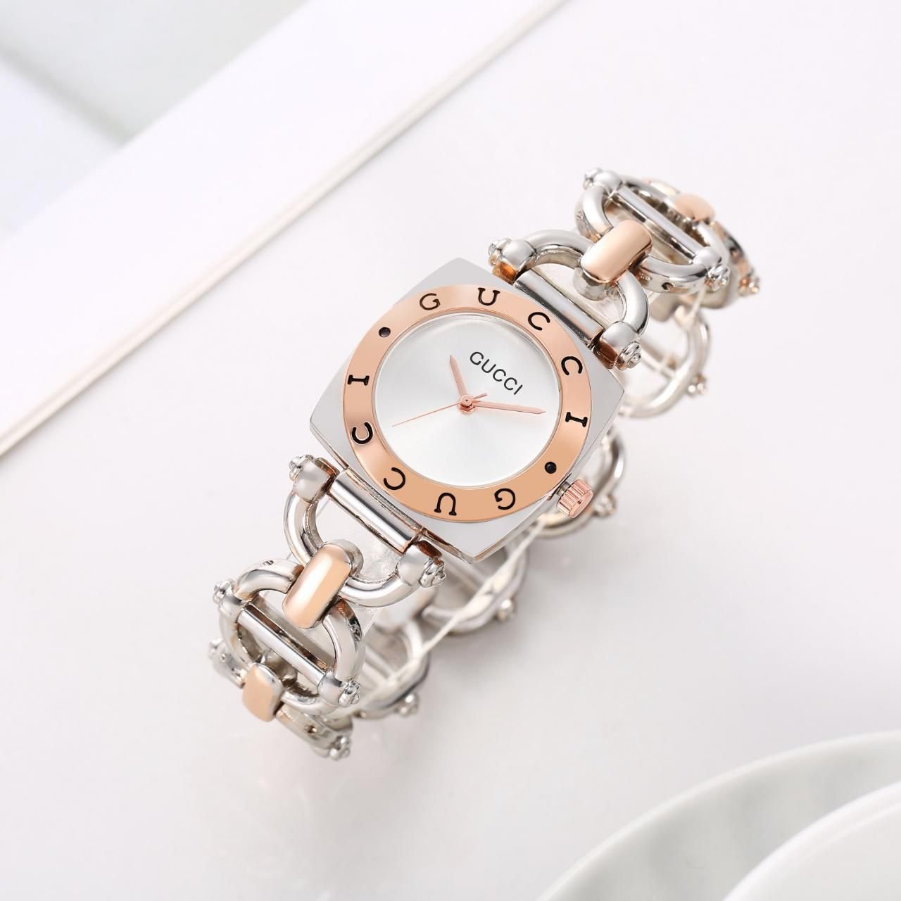 GUCCII LADIES - ROUND DIAL - Image 2