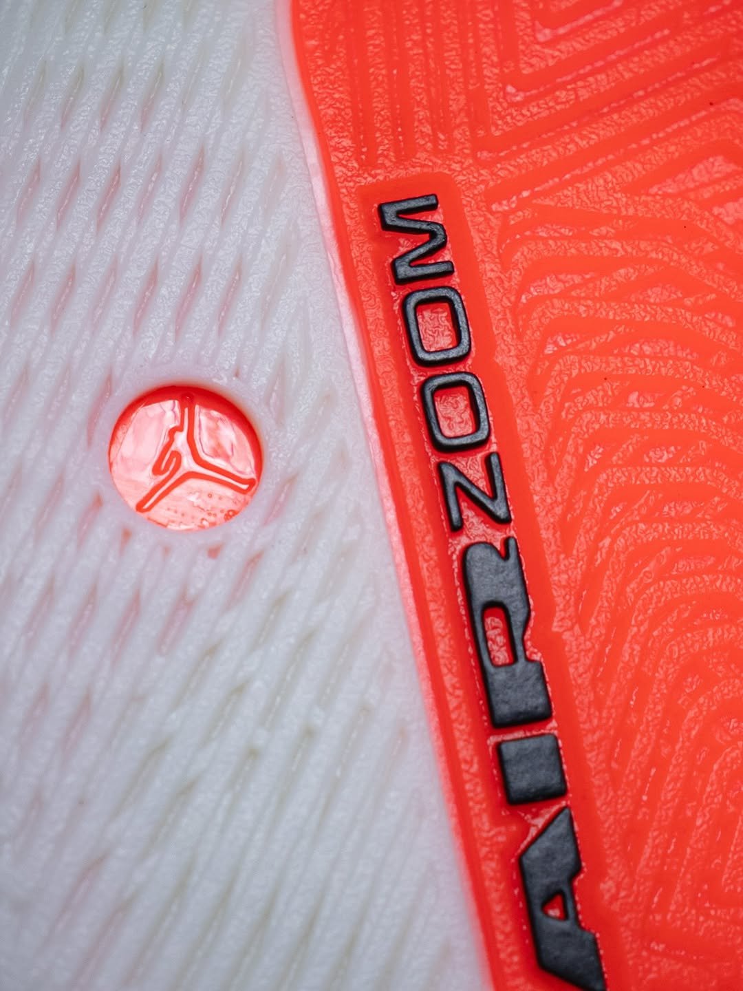 Nikee Air Jordan Luka 77 Bloodline - Image 4