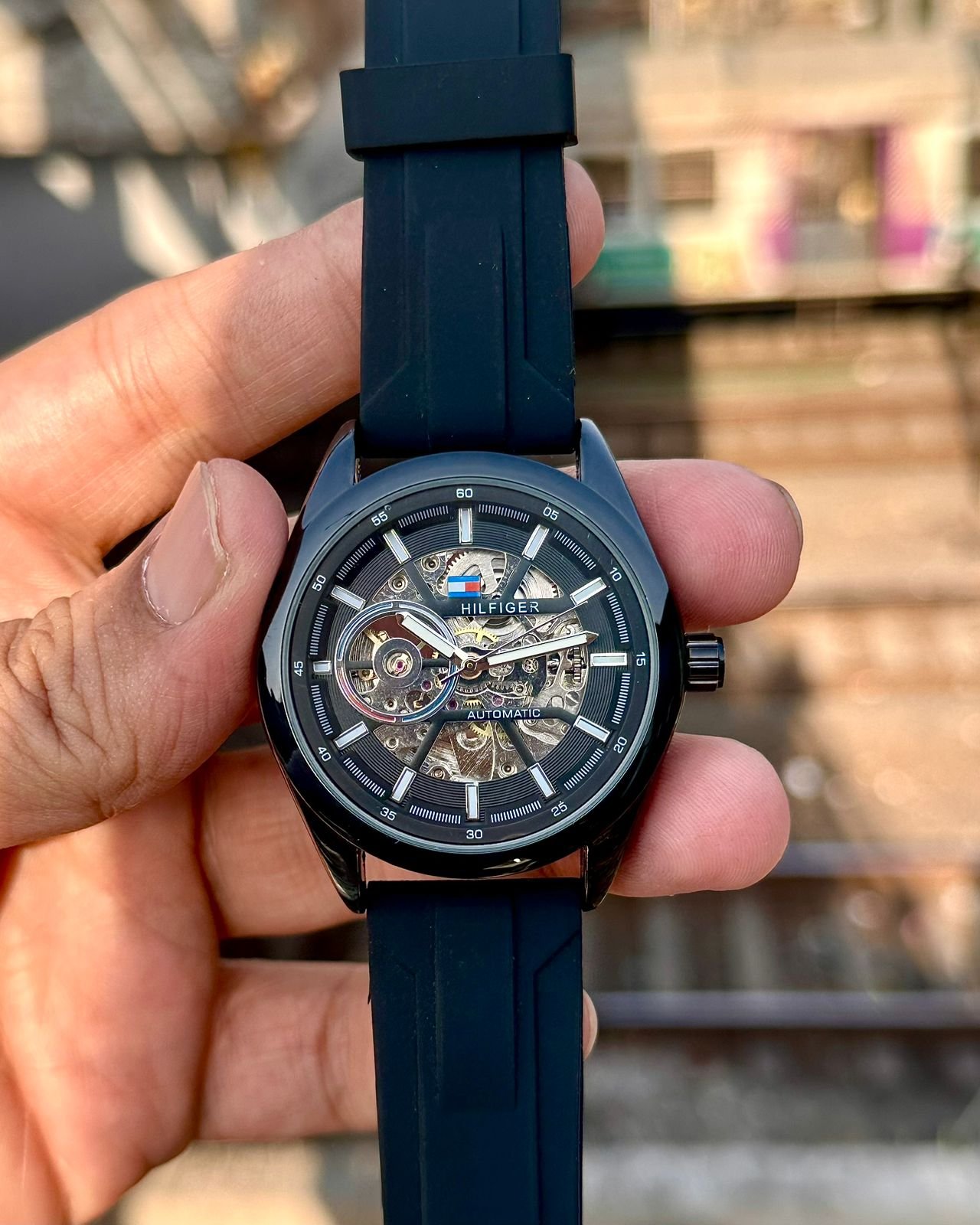 TOMMYY HILFIGERR - AUTOMATIC (SELF-WINDING) - Image 3