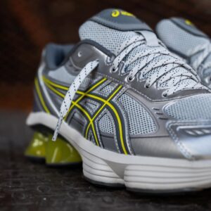 Alternative view of ASICSS Gel-Kinetic Fluent Glacier Grey Steel