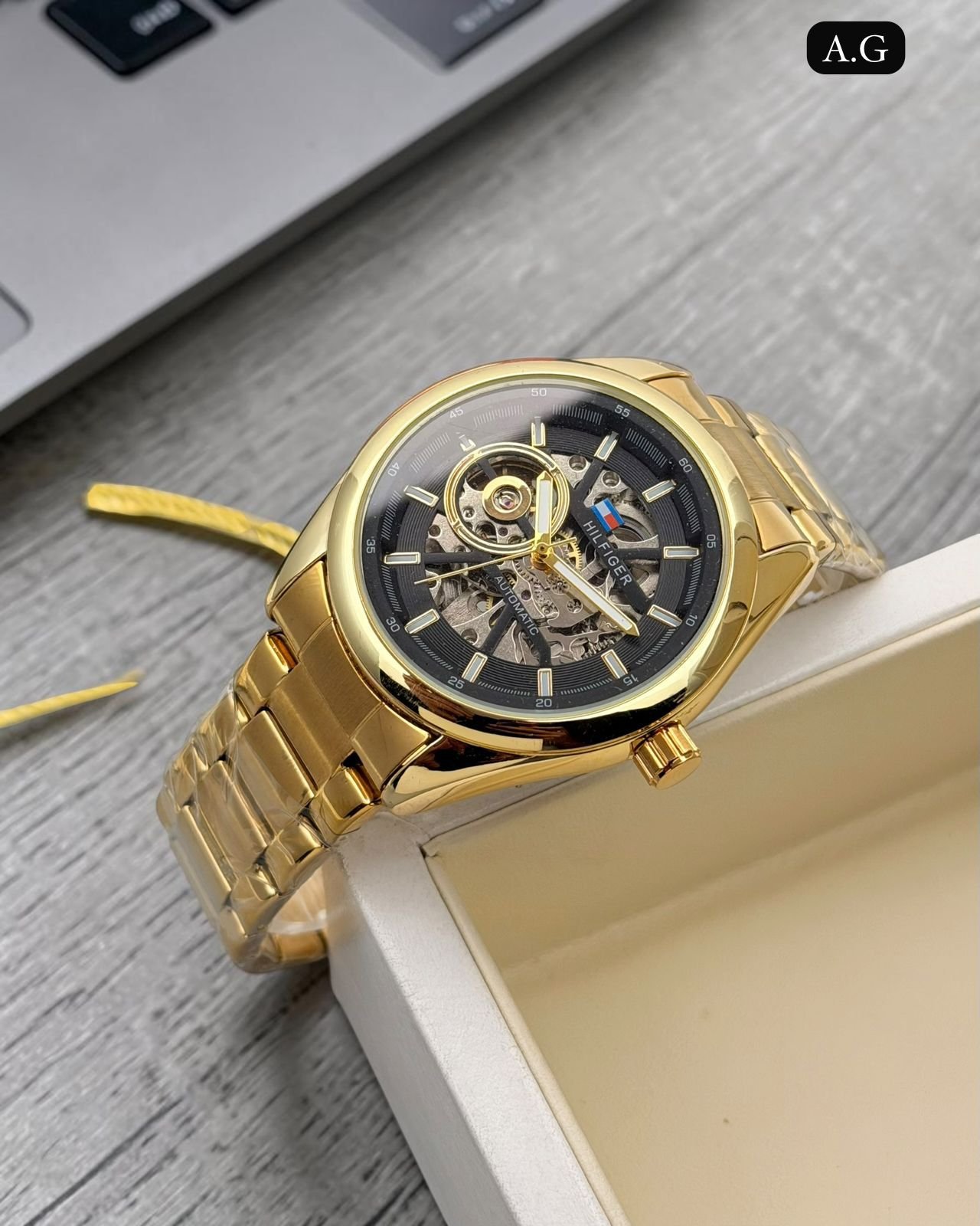 TOMMYY HILFIGERR - AUTOMATIC - Image 3