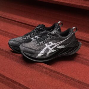 Alternative view of ASICSS SUPERBLAST II