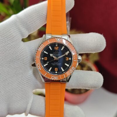 OMEGAA SEAMASTER PLANET OCEAN 600M