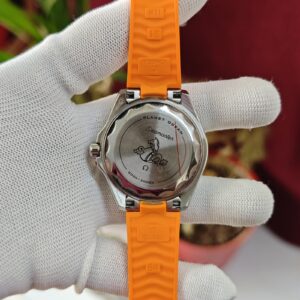 Alternative view of OMEGAA SEAMASTER PLANET OCEAN 600M