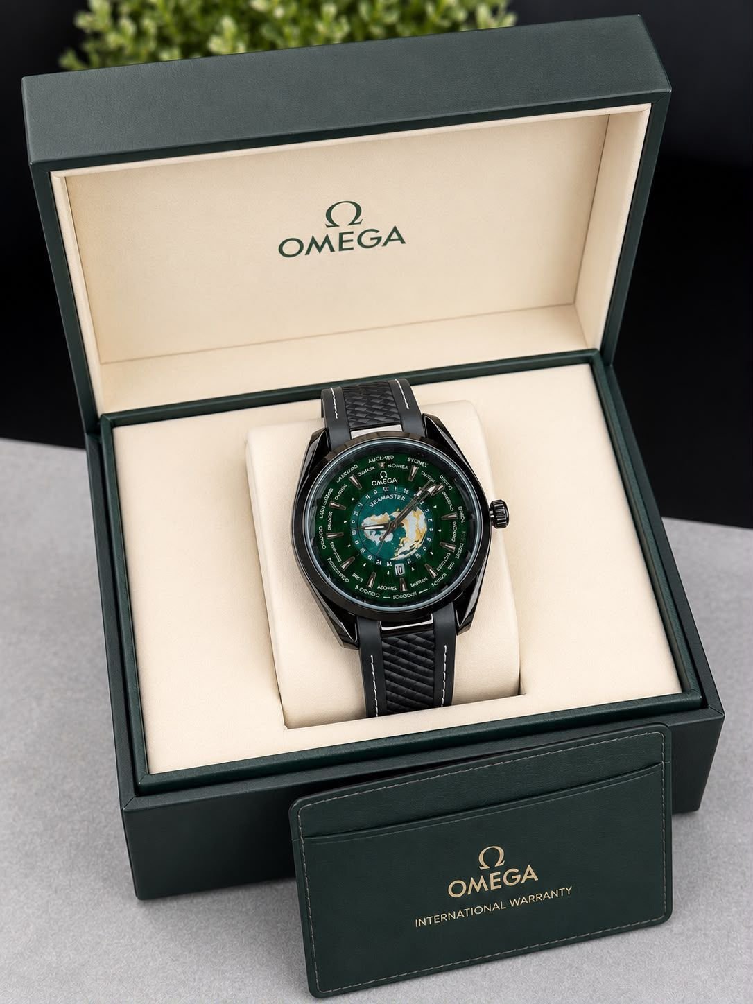 OMEGAA SEAMASTER AQUA TERRA - Image 2
