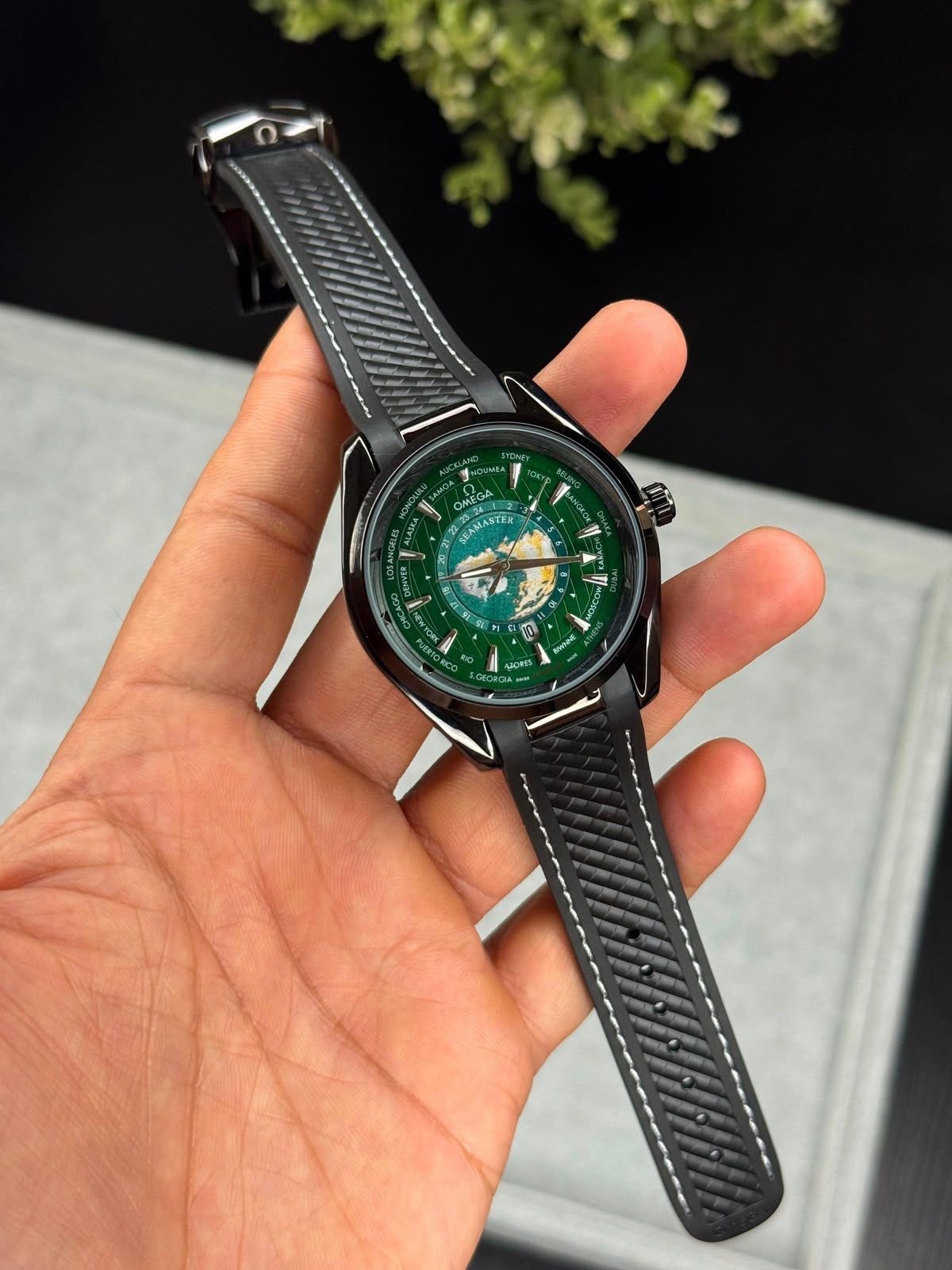 OMEGAA SEAMASTER AQUA TERRA