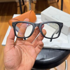 Alternative view of RAYY-BANN META AI GLASSES
