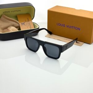 Alternative view of LOUIIS VUITTONN 6026 BLACK