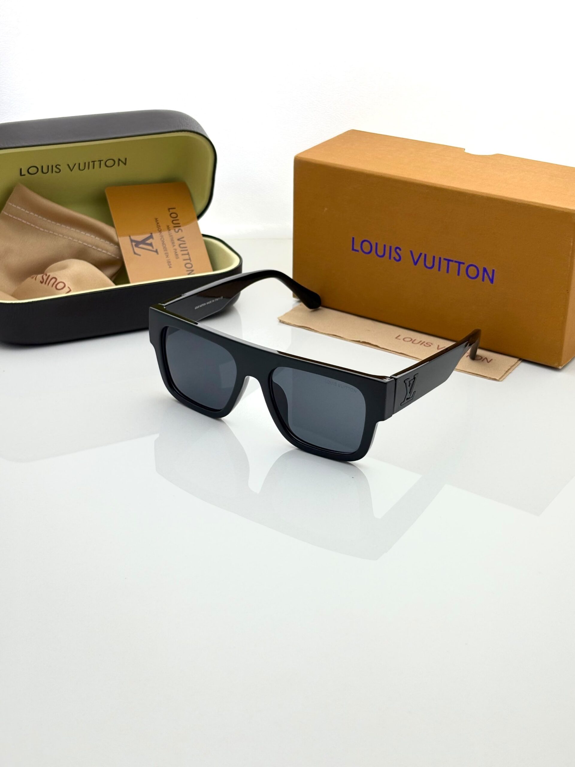 LOUIIS VUITTONN 6026 BLACK - Image 2