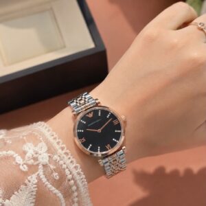 EMPORIOO ARMANII - LADIES WATCH
