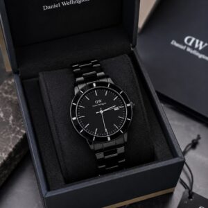 Alternative view of DANIELL WELLINGTONN – Premium Collection