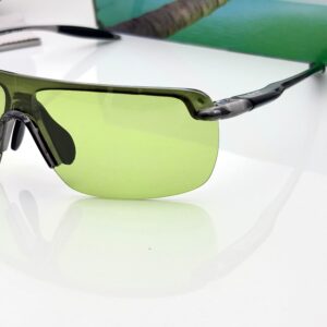 Alternative view of MAUII JIMM 0680 GREEN CANDY