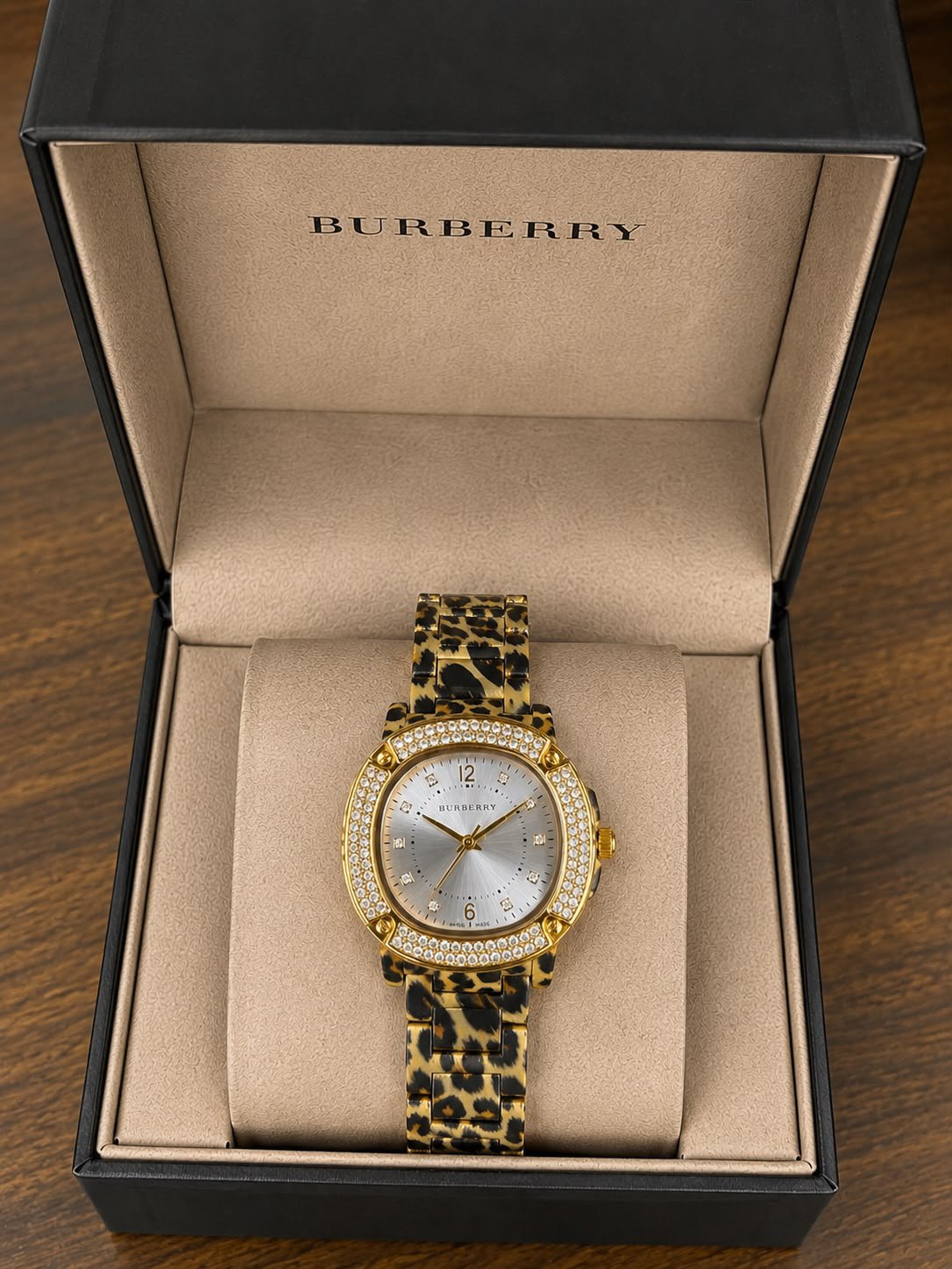 BURBERRYY LADIES WATCH - Image 4