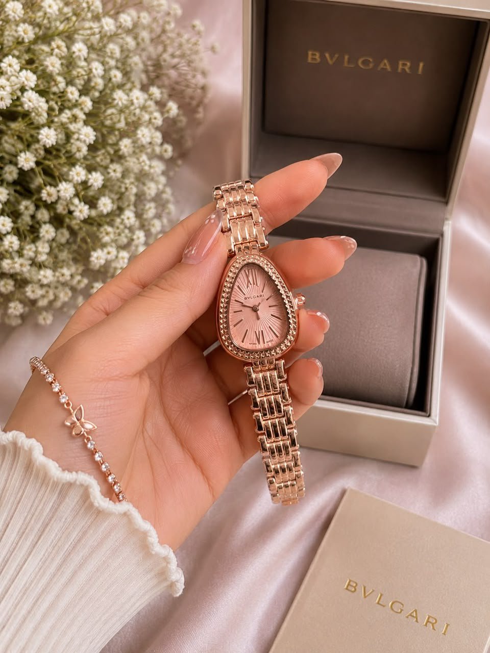 BVLGARII LADIES WATCH - Image 2