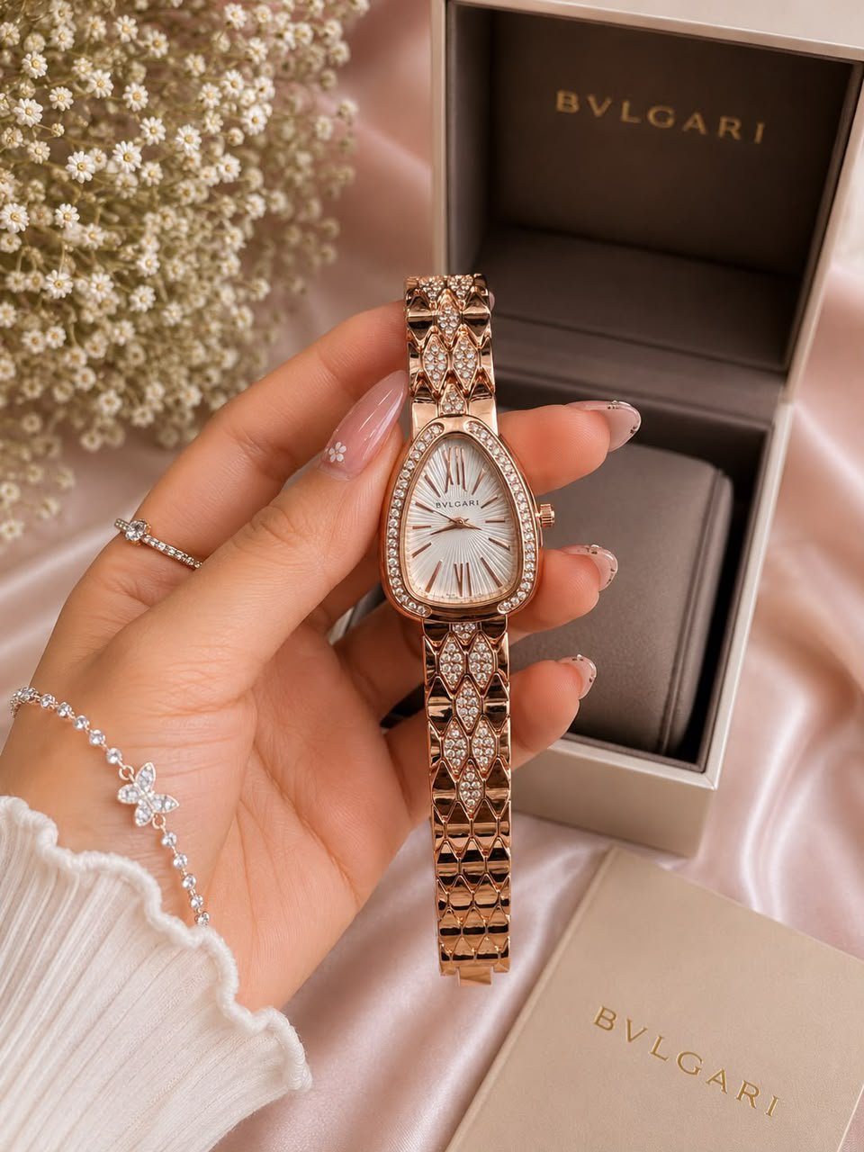 BVLGARII LADIES WATCH - Image 3