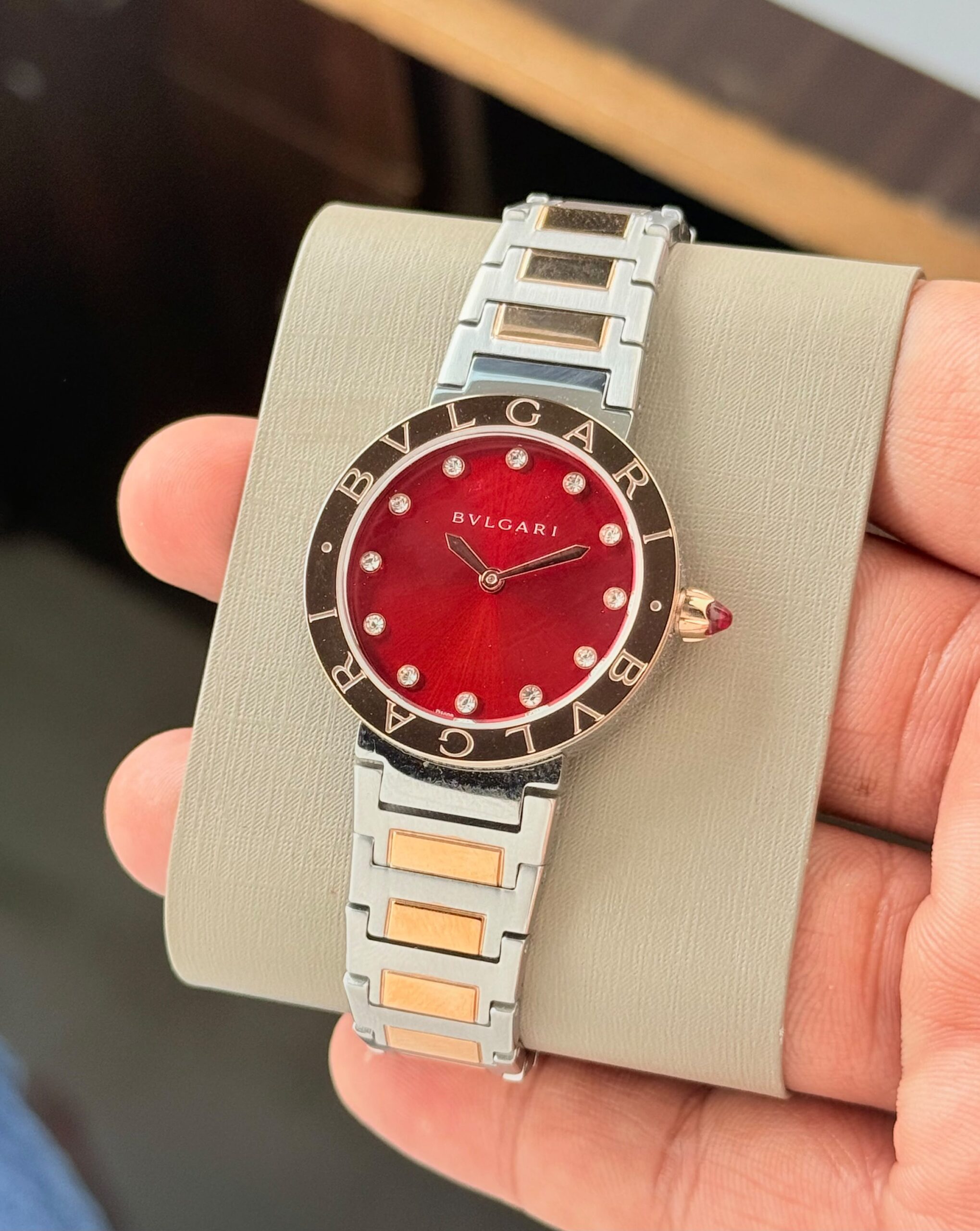 BVLGARII - slim elegant watch - Image 2
