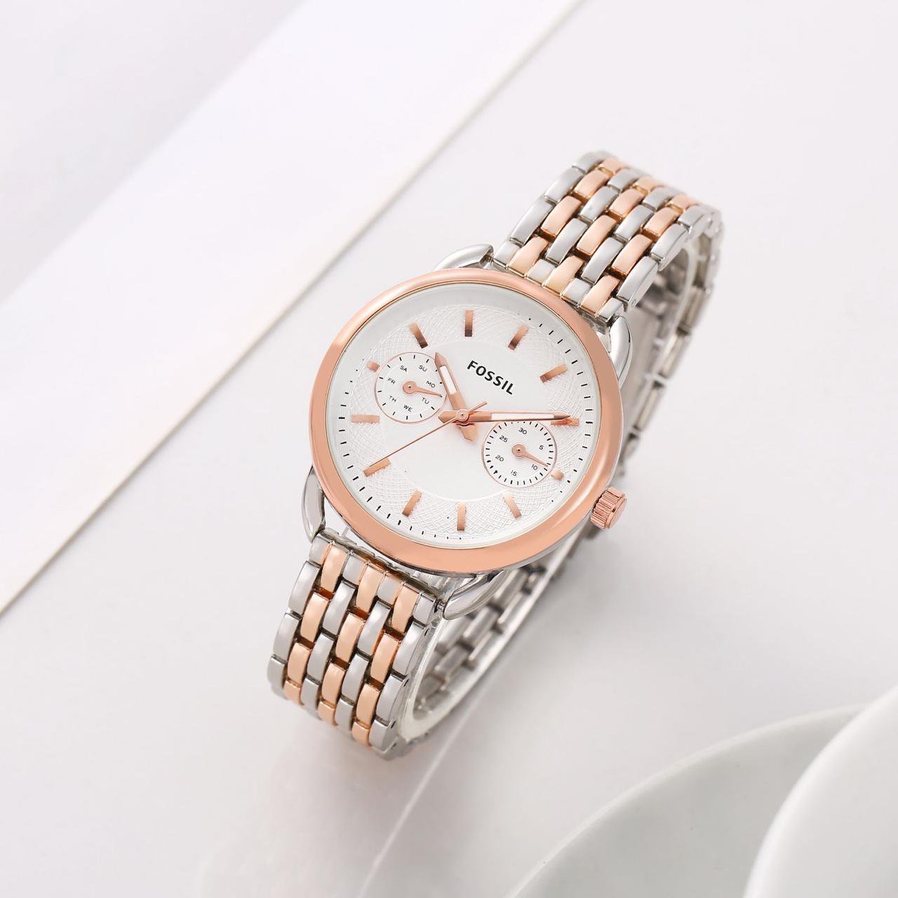 FOSSILL LADIES WATCH - Image 3