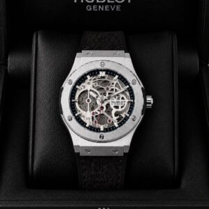 Alternative view of Hublott Genève Skeleton (Automatic)