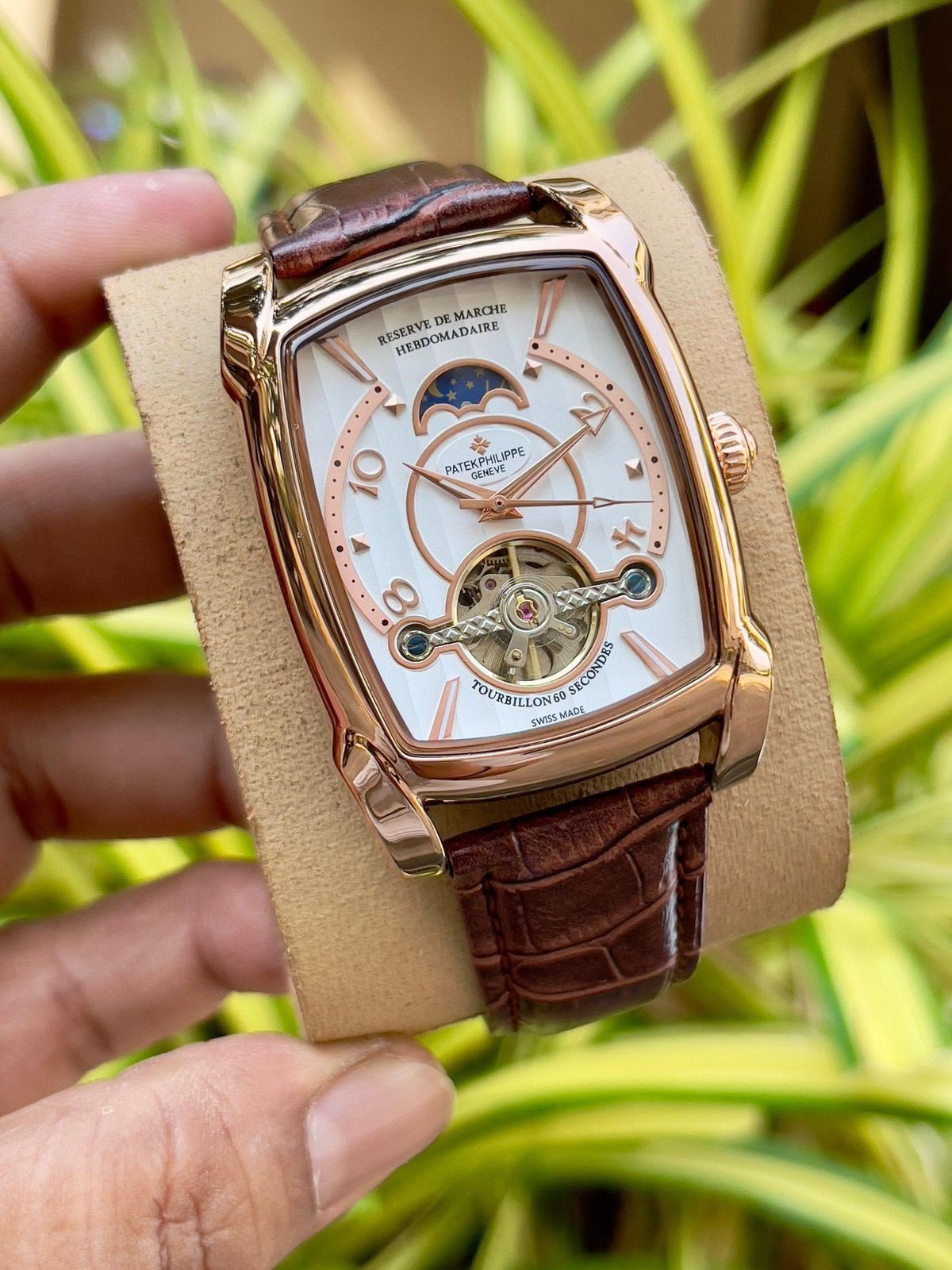 PATEKK PHILIPPEE - SQUARE CASE (AUTOMATIC)