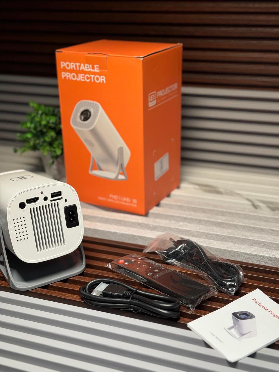 S40 - Android 11 Portable Mini Projector - Image 2