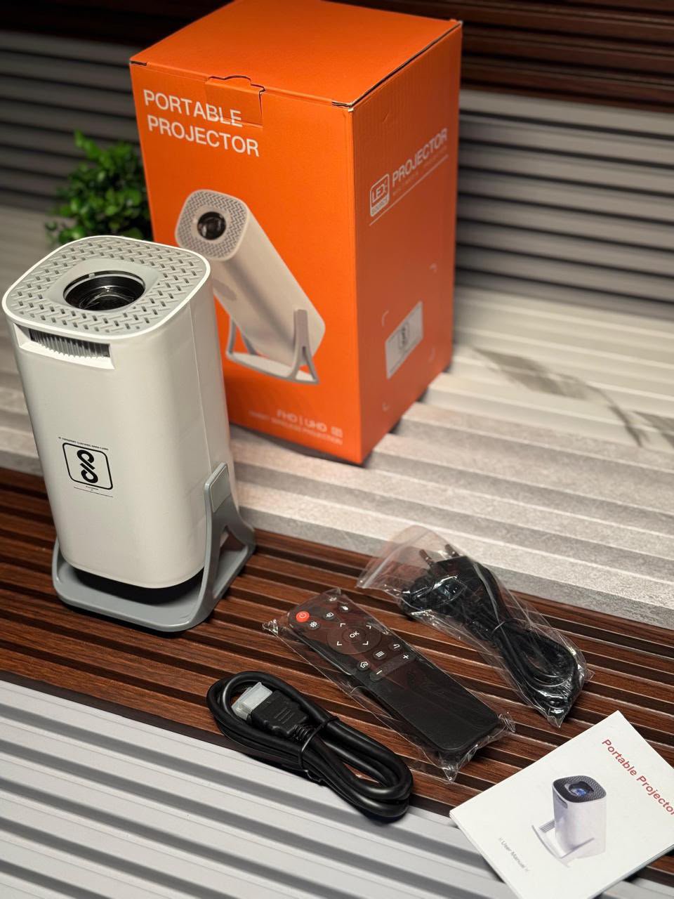 S40 - Android 11 Portable Mini Projector - Image 4