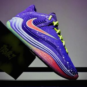 Nikee Giannis Freak 7