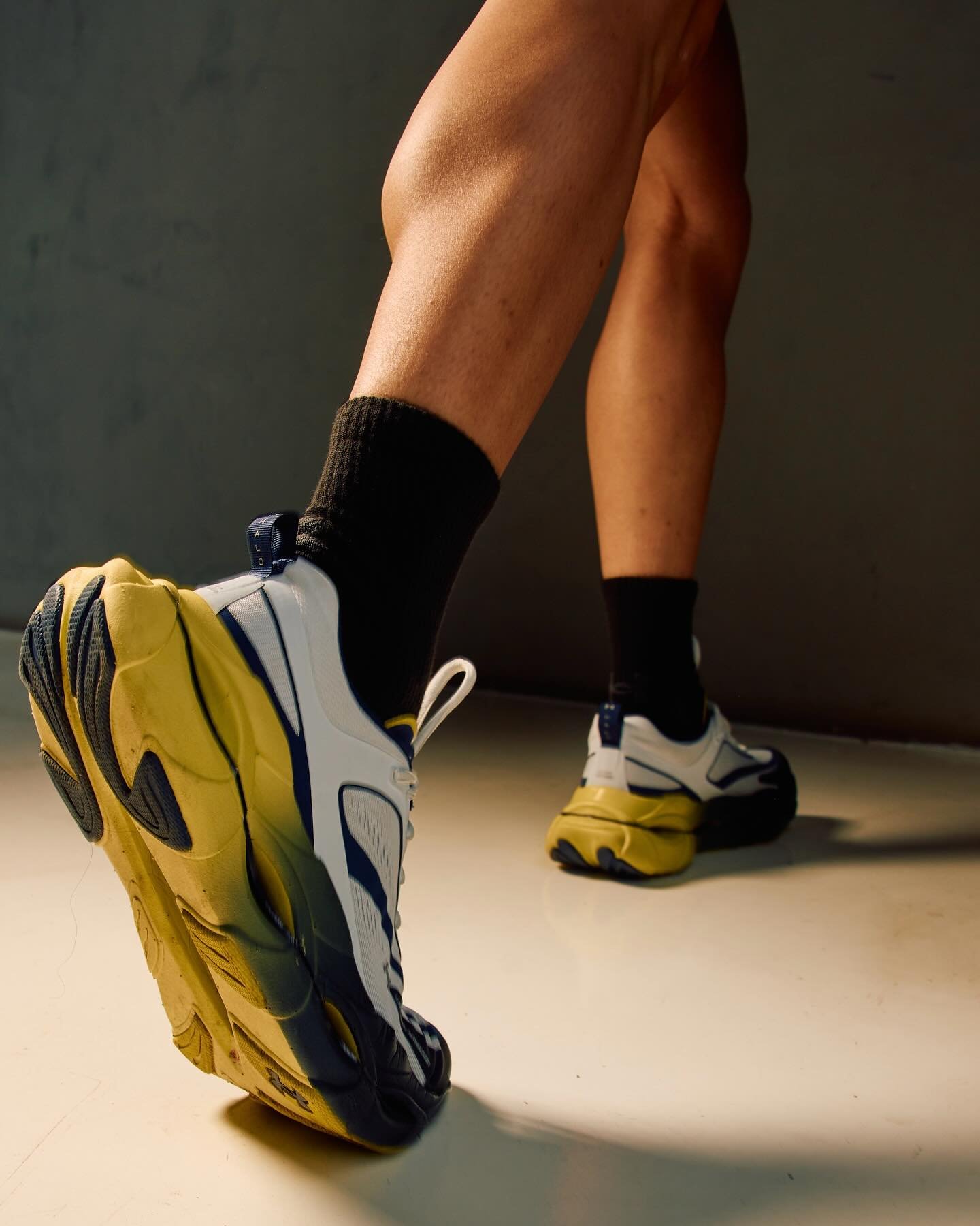 Underr Armourr - Halo RacerWashed Navy Yellow Shade - Image 3